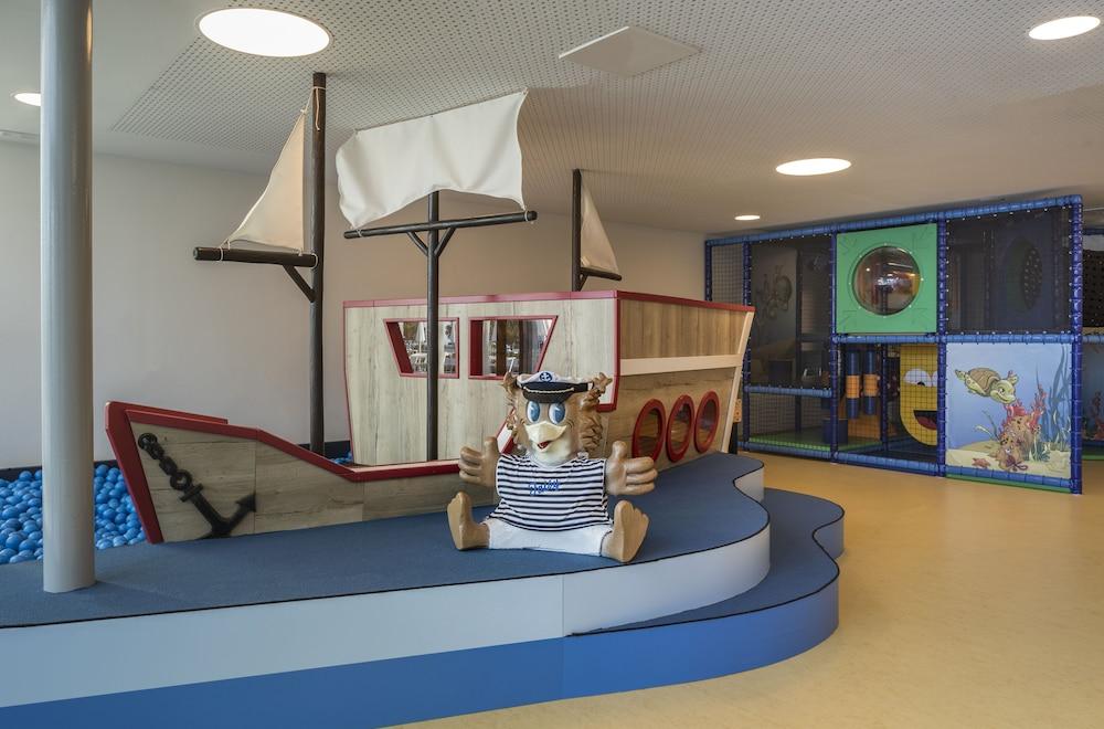Falkensteiner Hotel Park プナト エクステリア 写真