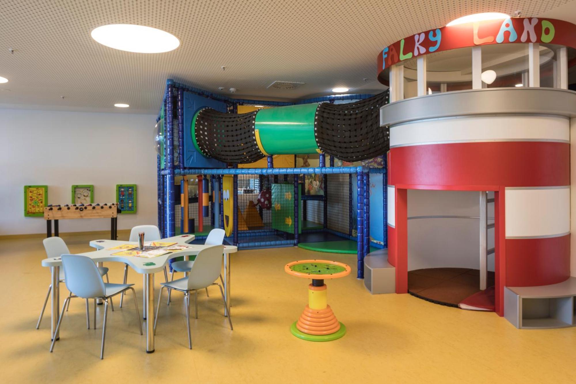 Falkensteiner Hotel Park プナト エクステリア 写真