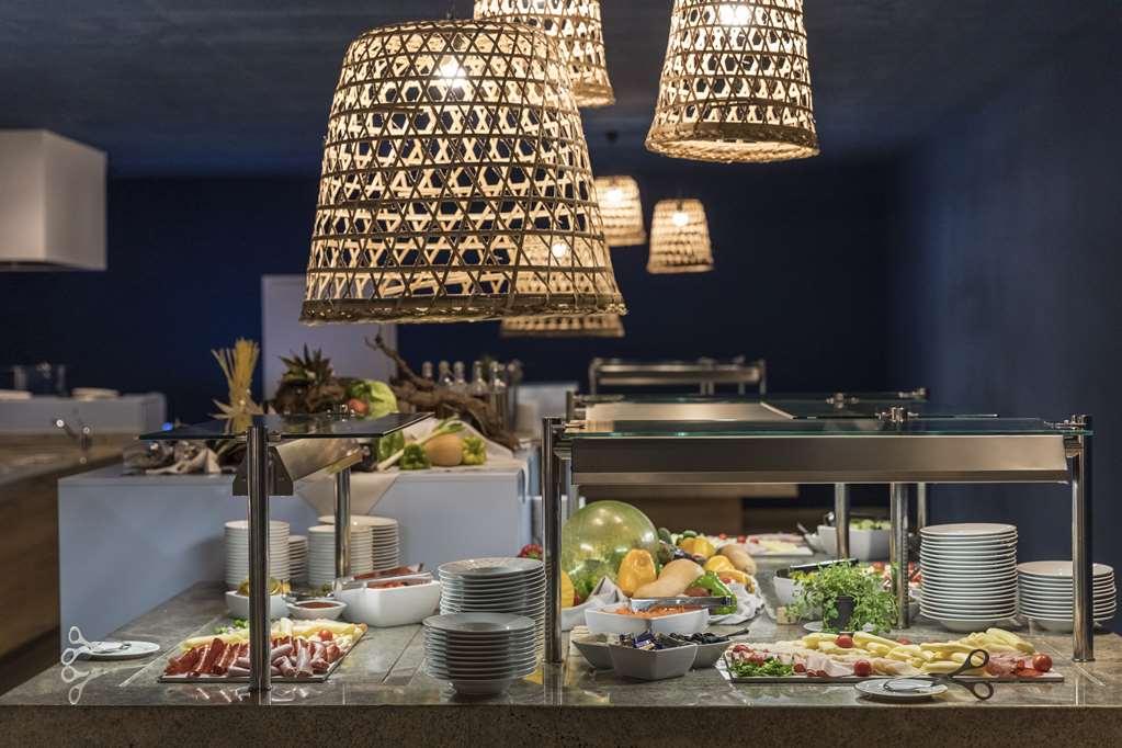 Falkensteiner Hotel Park プナト レストラン 写真