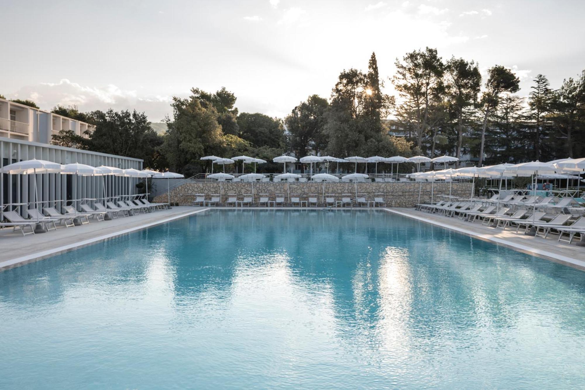 Falkensteiner Hotel Park プナト エクステリア 写真